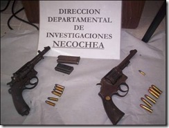 Armas secuestradas allanamiento 05-01